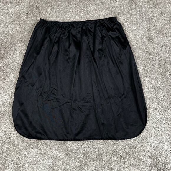 Black Vanity Fair Half Slip Skirt Size M Scallop Style 11-717 Nylon USA Intimate - Picture 1 of 6